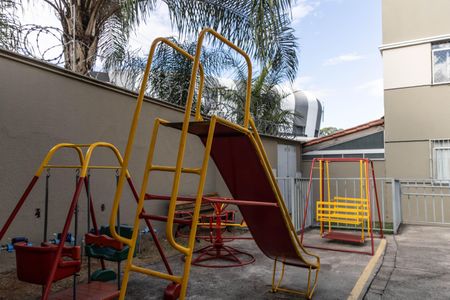 Apartamento à venda com 60m², 3 quartos e 1 vaga Apartamento à venda com 60m², 3 quartos e 1 vagaÁrea comum - Playground