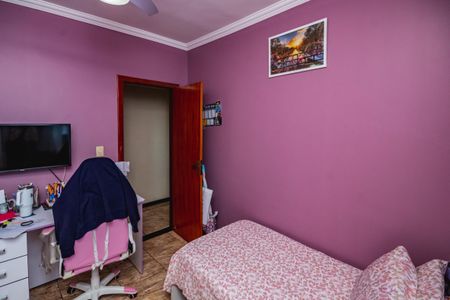 Casa à venda com 180m², 3 quartos e 3 vagasQuarto 2