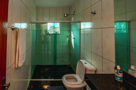 Casa à venda com 180m², 3 quartos e 3 vagasBanheito Social 1