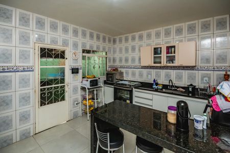 Casa à venda com 180m², 3 quartos e 3 vagasCozinha