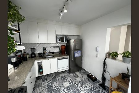 Casa de condomínio à venda com 242m², 3 quartos e 2 vagasCozinha