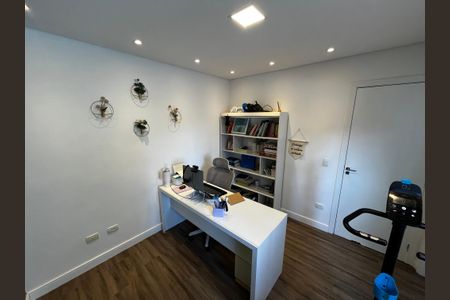 Casa de condomínio à venda com 242m², 3 quartos e 2 vagasSuíte 1