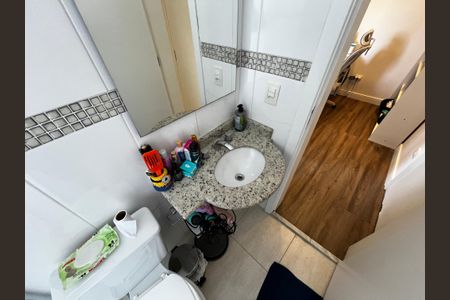 Casa de condomínio à venda com 242m², 3 quartos e 2 vagasBanheiro da Suíte1