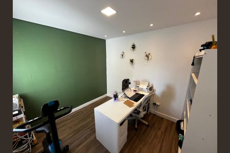 Casa de condomínio à venda com 242m², 3 quartos e 2 vagasSuíte 1