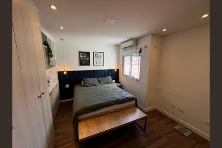 Casa de condomínio à venda com 242m², 3 quartos e 2 vagasSuíte 3