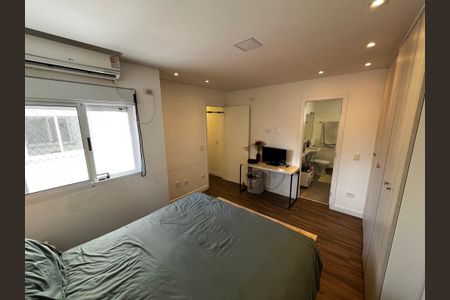 Casa de condomínio à venda com 242m², 3 quartos e 2 vagasSuíte 3