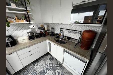 Casa de condomínio à venda com 242m², 3 quartos e 2 vagasCozinha