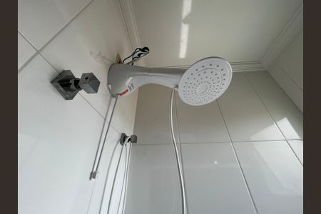 Casa de condomínio à venda com 242m², 3 quartos e 2 vagasBanheiro da Suíte1