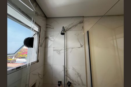 Casa de condomínio à venda com 242m², 3 quartos e 2 vagasBanheiro da Suíte 3