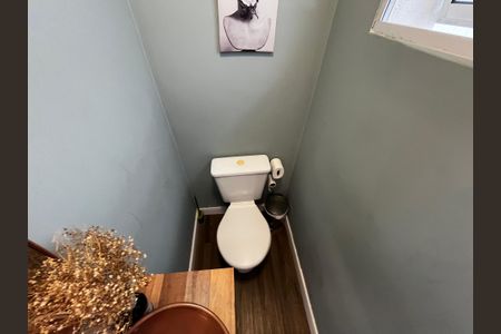 Lavabo da Sala de casa de condomínio à venda com 3 quartos, 242m² em Chora Menino, São Paulo