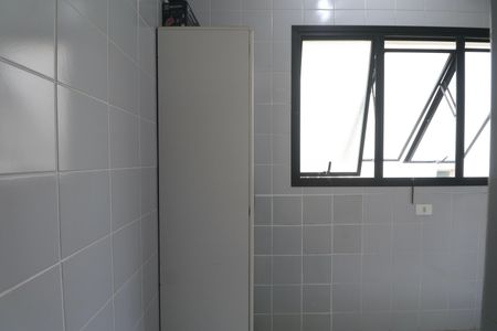 Apartamento para alugar com 100m², 3 quartos e 1 vaga Apartamento para alugar com 100m², 3 quartos e 1 vagaBanheiro de Serviço
