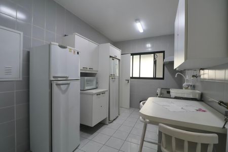 Apartamento para alugar com 100m², 3 quartos e 1 vaga Apartamento para alugar com 100m², 3 quartos e 1 vagaCozinha