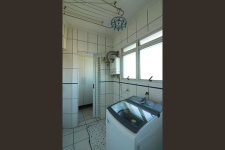 Apartamento para alugar com 188m², 4 quartos e 4 vagasÁrea de Serviço