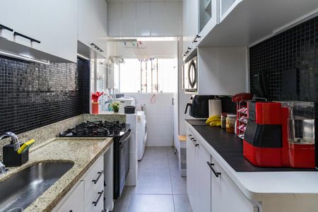 Apartamento à venda com 58m², 2 quartos e 2 vagasCozinha
