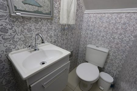 Casa à venda com 160m², 3 quartos e 2 vagasLavabo