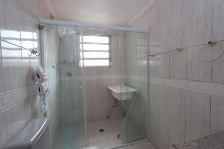 Casa à venda com 160m², 3 quartos e 2 vagasBanheiro da Suíte