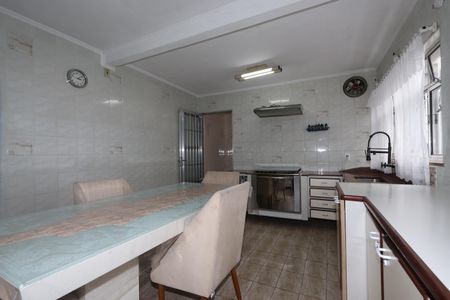 Casa à venda com 160m², 3 quartos e 2 vagasCozinha