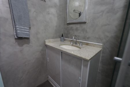 Casa à venda com 160m², 3 quartos e 2 vagasBanheiro 2