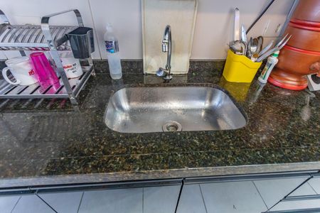 Apartamento à venda com 56m², 2 quartos e 1 vaga Apartamento à venda com 56m², 2 quartos e 1 vagaCozinha