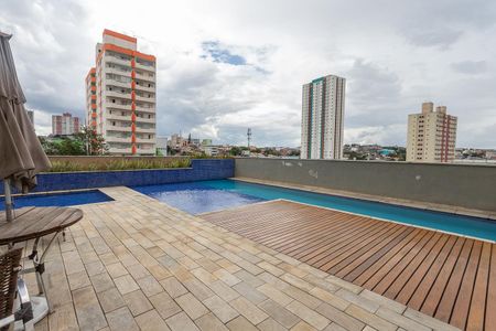 Apartamento à venda com 56m², 2 quartos e 1 vaga Apartamento à venda com 56m², 2 quartos e 1 vagaÁrea comum - Piscina