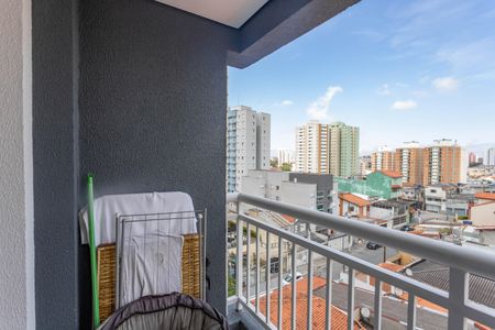 Apartamento à venda com 56m², 2 quartos e 1 vaga Apartamento à venda com 56m², 2 quartos e 1 vagaVaranda da sala