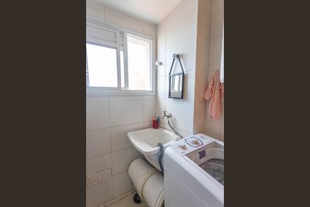 Apartamento à venda com 56m², 2 quartos e 1 vaga Apartamento à venda com 56m², 2 quartos e 1 vagaÁrea de serviço