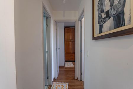 Apartamento à venda com 56m², 2 quartos e 1 vaga Apartamento à venda com 56m², 2 quartos e 1 vagaCorredor