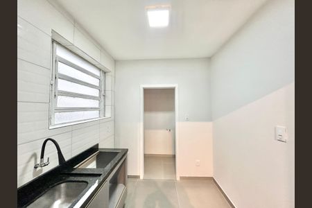 Apartamento à venda com 49m², 1 quarto e sem vaga Apartamento à venda com 49m², 1 quarto e sem vagaCozinha