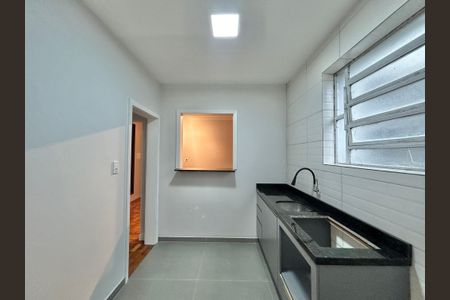 Apartamento à venda com 49m², 1 quarto e sem vaga Apartamento à venda com 49m², 1 quarto e sem vagaCozinha