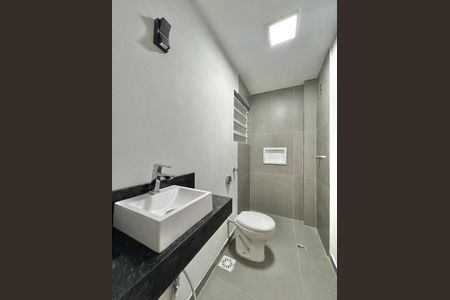 Apartamento à venda com 49m², 1 quarto e sem vaga Apartamento à venda com 49m², 1 quarto e sem vagaBanheiro
