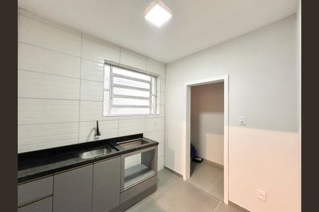 Apartamento à venda com 49m², 1 quarto e sem vaga Apartamento à venda com 49m², 1 quarto e sem vagaCozinha