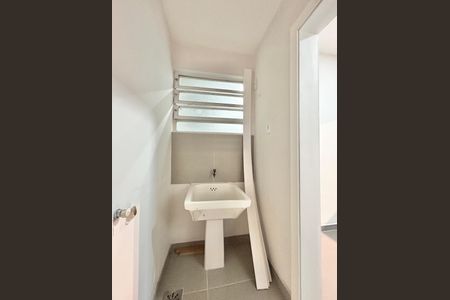 Apartamento à venda com 49m², 1 quarto e sem vaga Apartamento à venda com 49m², 1 quarto e sem vagaÁrea de Serviço