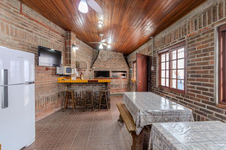 Apartamento para alugar com 110m², 3 quartos e 1 vaga Apartamento para alugar com 110m², 3 quartos e 1 vagaÁrea comum - Salão de festas