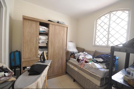 Casa à venda com 650m², 4 quartos e 4 vagasQuarto de Serviço 2