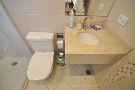 Casa à venda com 650m², 4 quartos e 4 vagasBanheiro da Suíte 4