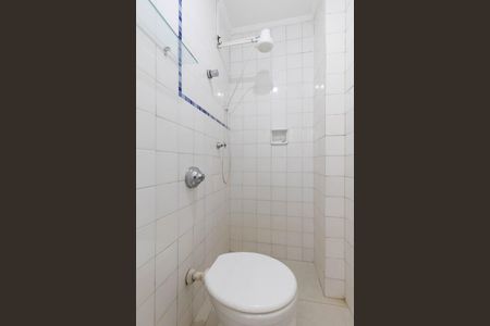 Apartamento à venda com 91m², 2 quartos e 1 vaga Apartamento à venda com 91m², 2 quartos e 1 vagaBanheiro de Serviço