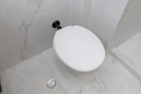 Apartamento à venda com 91m², 2 quartos e 1 vaga Apartamento à venda com 91m², 2 quartos e 1 vagaBanheiro 2