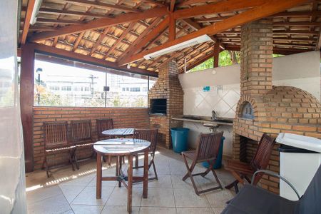 Apartamento à venda com 68m², 3 quartos e 1 vaga Apartamento à venda com 68m², 3 quartos e 1 vagaÁrea comum - Churrasqueira