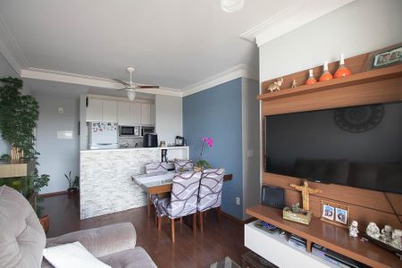Apartamento à venda com 68m², 3 quartos e 1 vaga Apartamento à venda com 68m², 3 quartos e 1 vagaSala