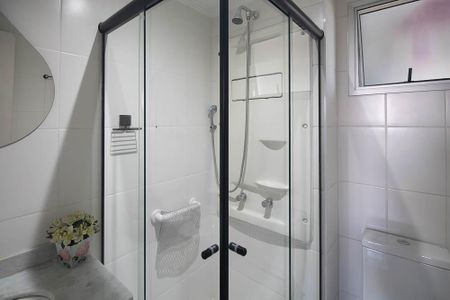 Apartamento à venda com 68m², 3 quartos e 1 vaga Apartamento à venda com 68m², 3 quartos e 1 vagaBanheiro Social