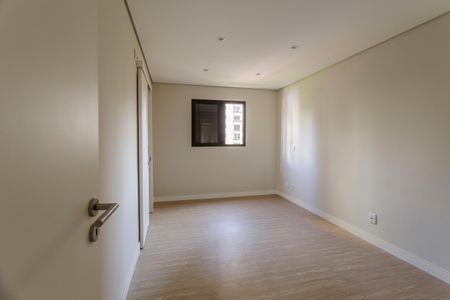 Apartamento à venda com 123m², 3 quartos e 2 vagasQuarto Suíte