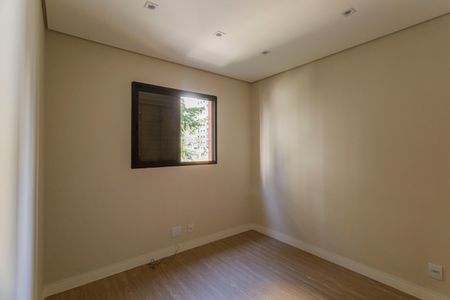 Apartamento à venda com 123m², 3 quartos e 2 vagasQuarto 2