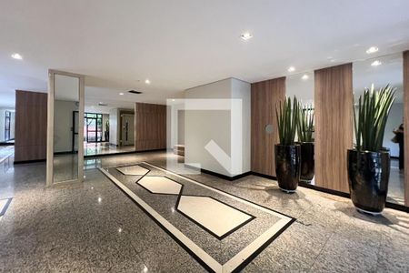 Apartamento à venda com 123m², 3 quartos e 2 vagasHall social