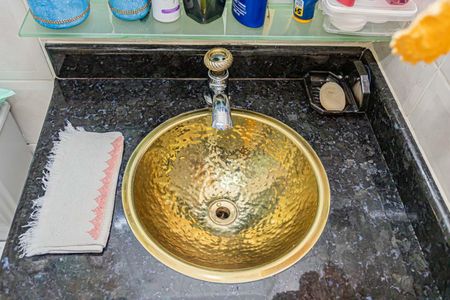 Apartamento à venda com 62m², 2 quartos e 1 vagaBanheiro