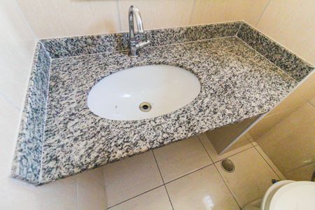 Apartamento para alugar com 57m², 2 quartos e 1 vagaBanheiro