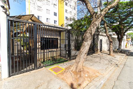 Apartamento para alugar com 57m², 2 quartos e 1 vagaFachada