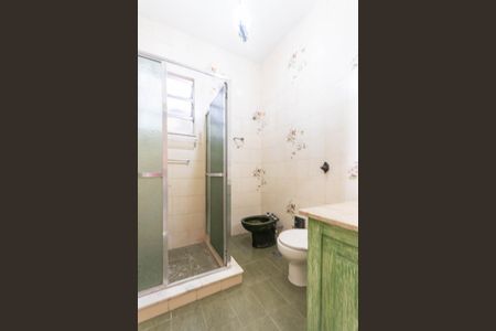 Casa à venda com 220m², 5 quartos e 1 vagaBanheiro da Suíte