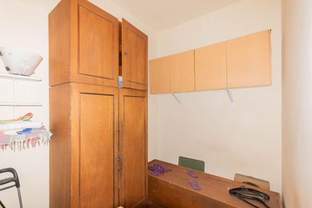 Casa à venda com 220m², 5 quartos e 1 vagaQuarto de Serviço