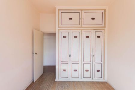 Casa à venda com 220m², 5 quartos e 1 vagaQuarto 2