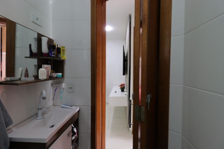 Apartamento à venda com 42m², 2 quartos e 1 vagaBanheiro Social